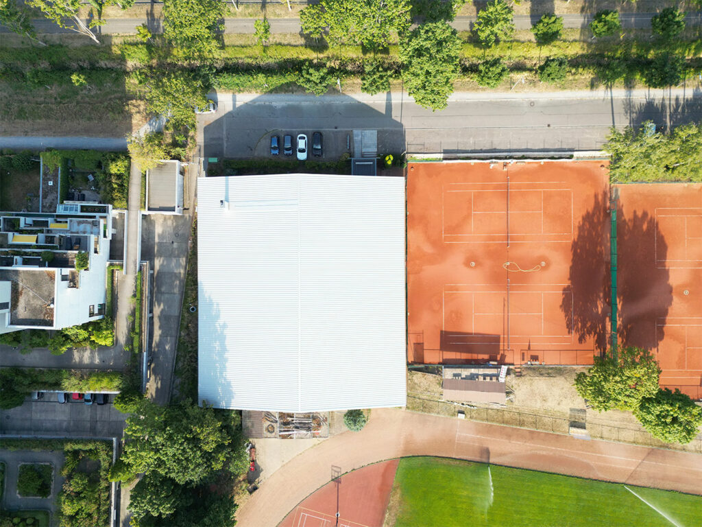 PSK Dach der Tennishalle aus der Luft